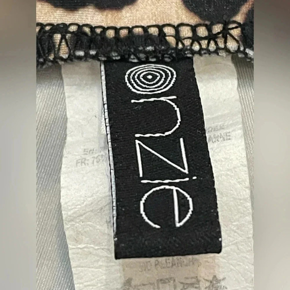 Onzie chic yoga set in leopard‎ - Picture 6 of 8